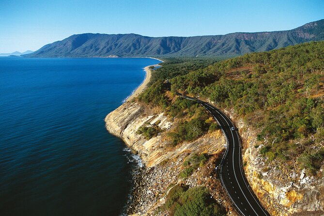 Airport Transfers Between Cairns Airport and Palm Cove - Additional Information