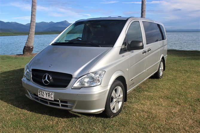 Airport Transfers Between Cairns Airport and Port Douglas - Overview and Service Details
