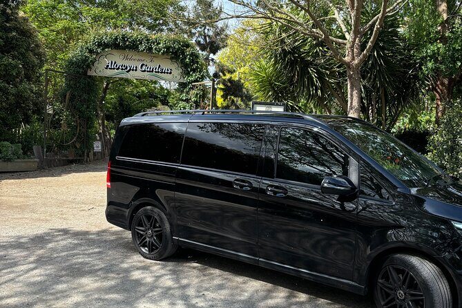 Airport Transfers & Day Tours in a Chauffeur-Driven Luxury Van - An In-Depth Look at the Melbourne Chauffeur Service