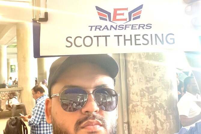 Airport Transfers to Punta Cana / Bavaro and Uvero Alto Hotels - Selecting Date and Travelers
