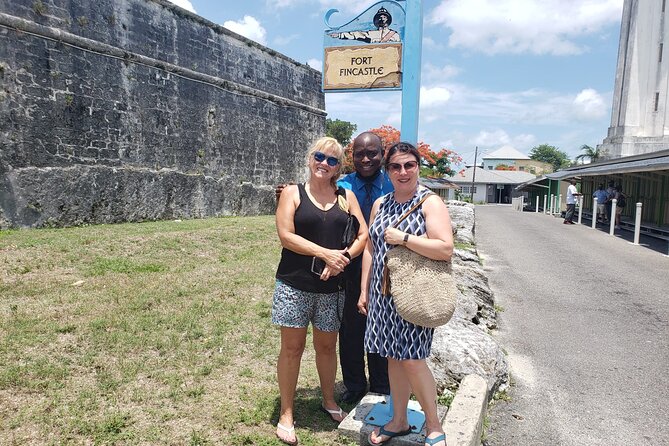 Airport Transportation in The Bahamas - Inclusions