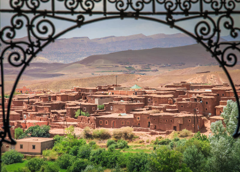 Ait Ben Haddou & Telouat Valley Private Day Tour from Marrakech - What the private vehicle changes