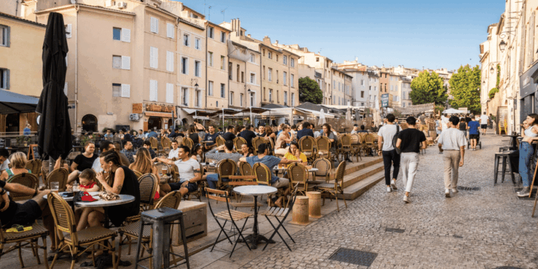 Aix En Provence and Wine Tasting Private Full Day Tour - Transportation and Guide