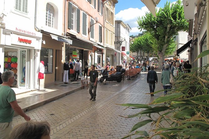 Aix En Provence & Cassis Tour - Additional Information