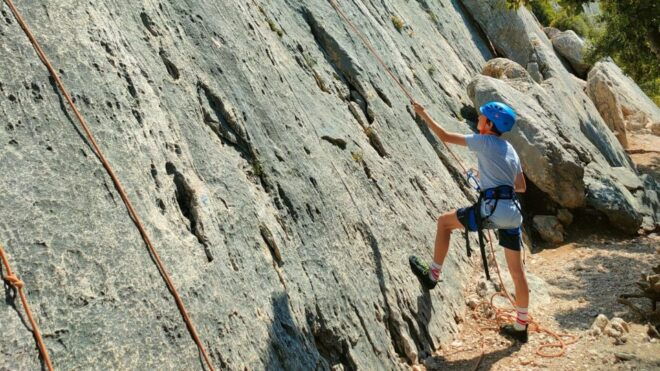 Aix-En-Provence: Climbing Class on the Sainte-Victoire - Full Description of the Climbing Class