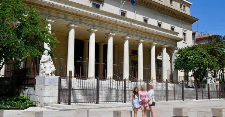 Aix En Provence Market & Gourmet Food Tour With a Local - Tour Overview