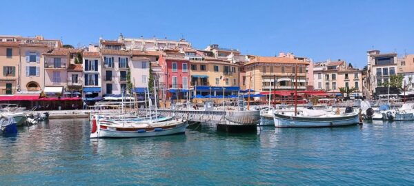 Aix-en-Provence: Marseille, Cassis, & Calanques Private Tour - The Sum Up