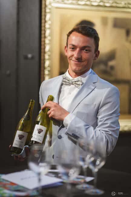 Aix-en-Provence: Private Art Center Tour & Wine Tasting - What is the Experience About?