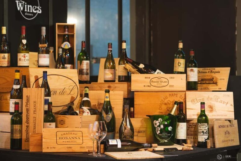 Aix-en-Provence: Private Art Center Tour & Wine Tasting - Who Might Not Love It?