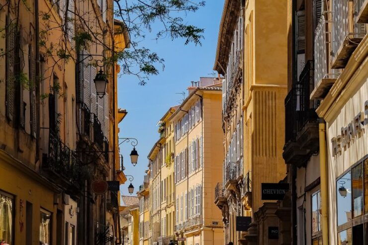 Aix-en-Provence: Private Walking Tour - Experience and Itinerary