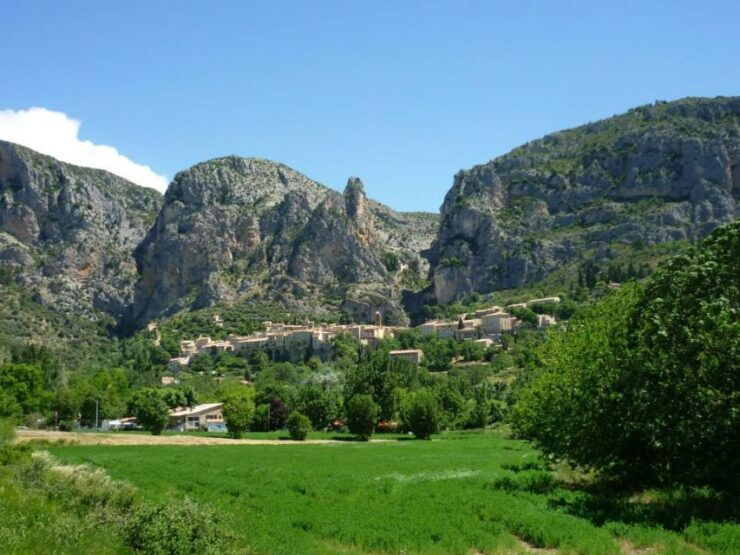 Aix-en-Provence: Verdon Canyon & Moustiers-Sainte-Marie - Activity Details