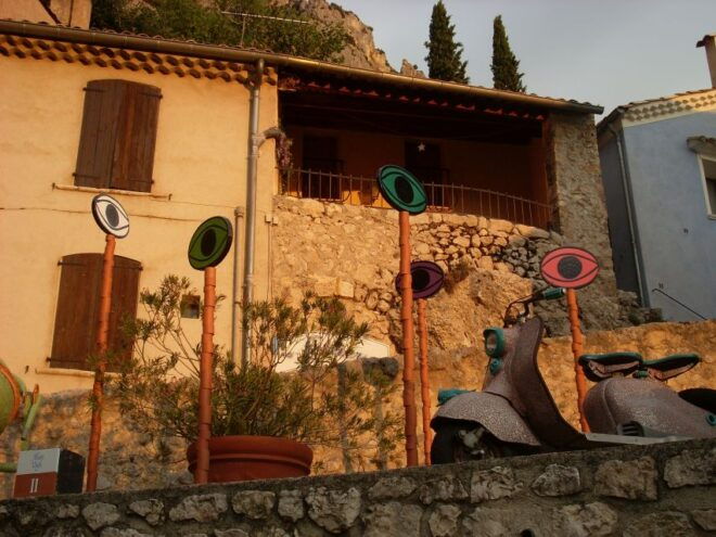 Aix-en-Provence: Verdon Canyon & Moustiers-Sainte-Marie - Know Before You Go