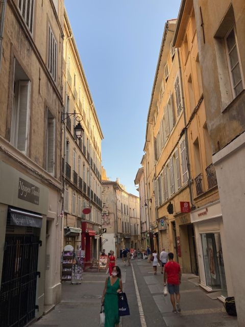 Aix Treasure Hunt - Activity Overview
