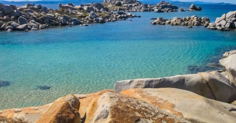 Ajaccio/Porticcio: Lavezzi Islands/Bonifacio Caves Boat Tour - Highlights of the Lavezzi Islands