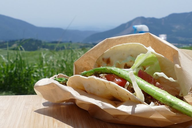 Aka Beef Barbecue" to Enjoy in the Superb View of Aso - Directions