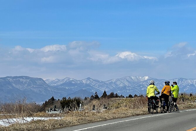 Akagi 100km Circle E-Bike Tour With Onsen Stay - E-Bike Rental and Equipment
