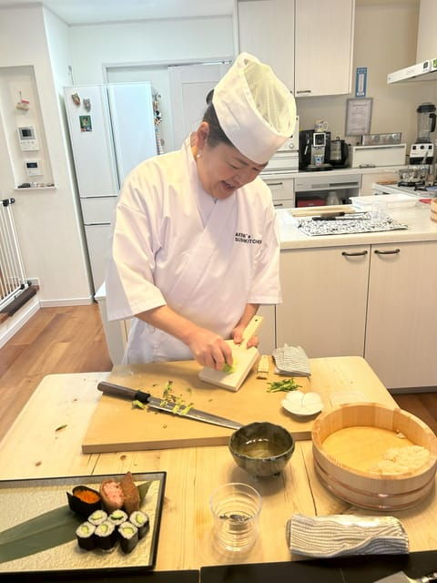 AKEMIS Sushikitchen: a Fun Sushi Cooking Lesson in Tokyo - Good To Know