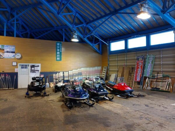 Akita: 1-Hour Snowmobile Riding for Beginner (Single-Seater) - Booking and Cancellation Policies