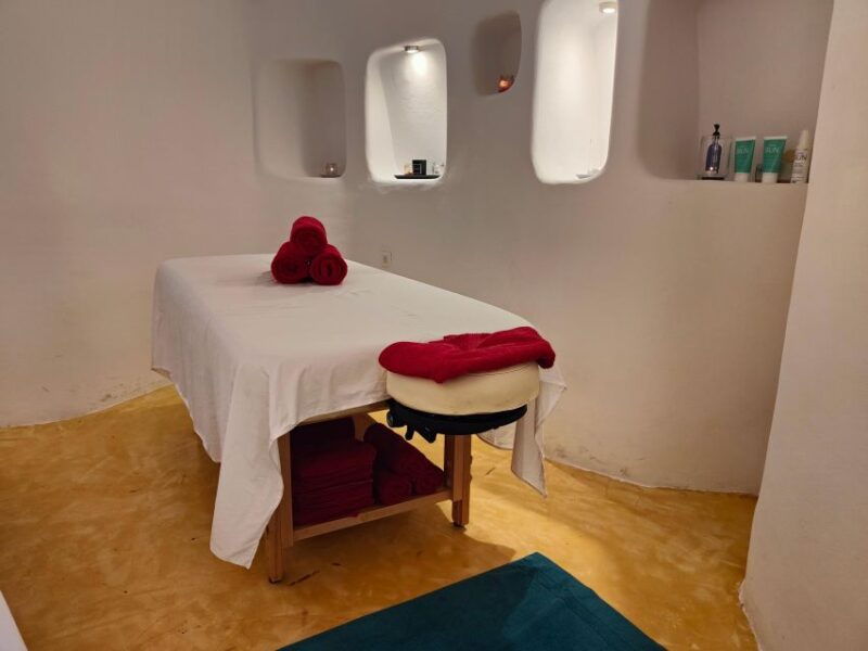 Akrotiri: Aromatherapy Couples Massage - A Closer Look at the Reviews