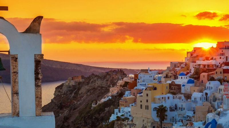 Akrotiri Day Tour from Santorini with Sunset in Oia - Wine tasting at a traditional winery
