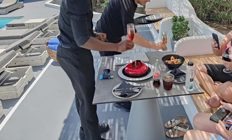 Akrotiri: Departure Day Spa Package Wine/Fruits/Pool Access - Final Thoughts
