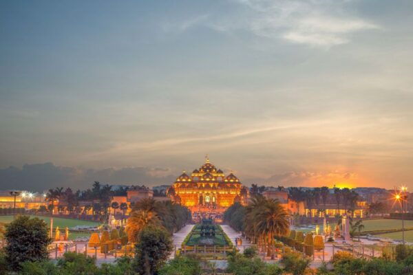 Akshardham: Exhibition, Light and Water Show With Transfers - Free Cancellation and Flexible Payment