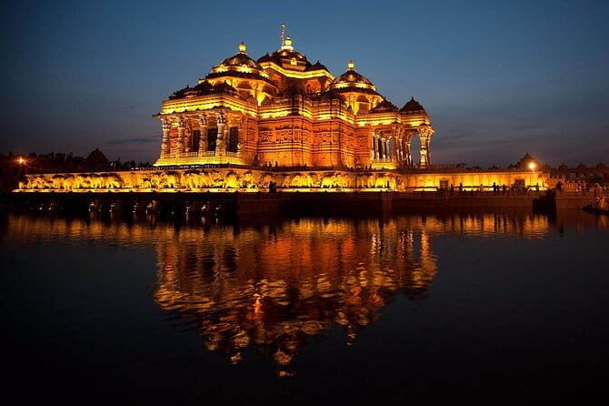 Akshardham Temple Exhibition Light and Water Show with Transfers - A Detailed Look at the Akshardham Temple Tour Experience