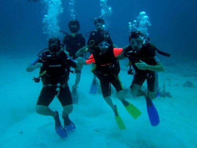 Akumal: Deep Dive Experience - Personalized Diving Experiences