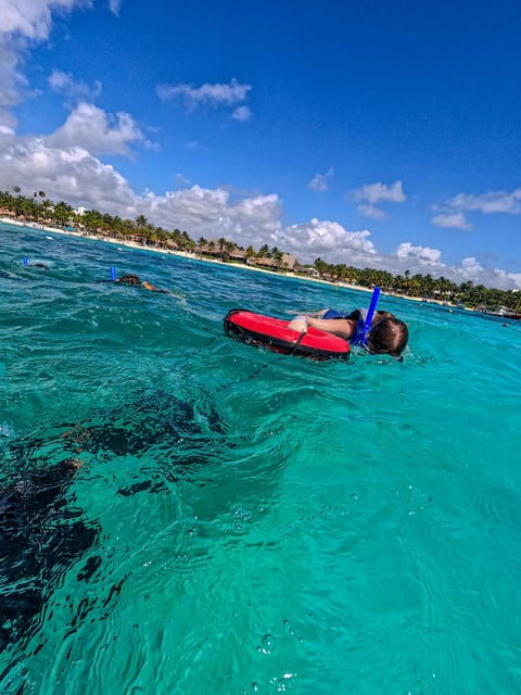 Akumal: Snorkeling With Local Guides and Gopro Photos - Local Guide Expertise