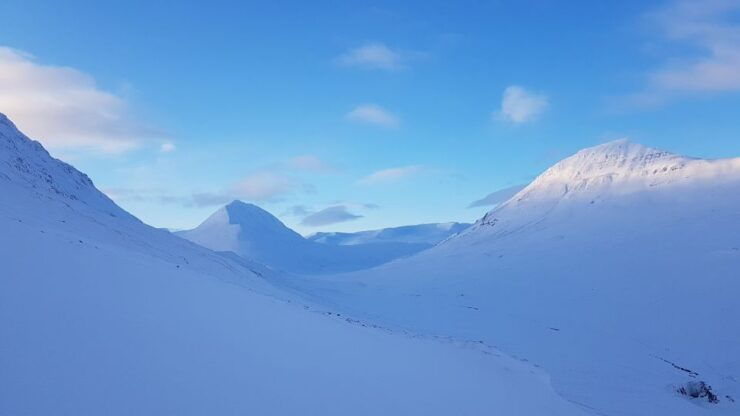 Akureyri: Hraundrangi Peak 10-Hour Private Climb - Activity Highlights