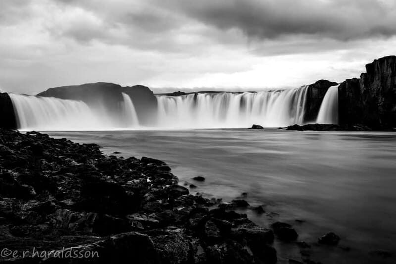 Akureyri: Private Photo tour - The Itinerary and Experience Breakdown