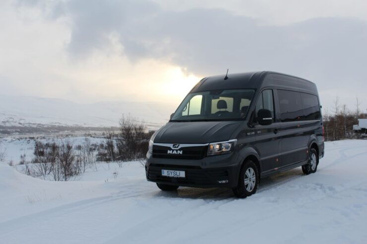 Akureyri: Private Transfer To/From Akureyri Airport - Booking Details for Akureyri Airport Transfer