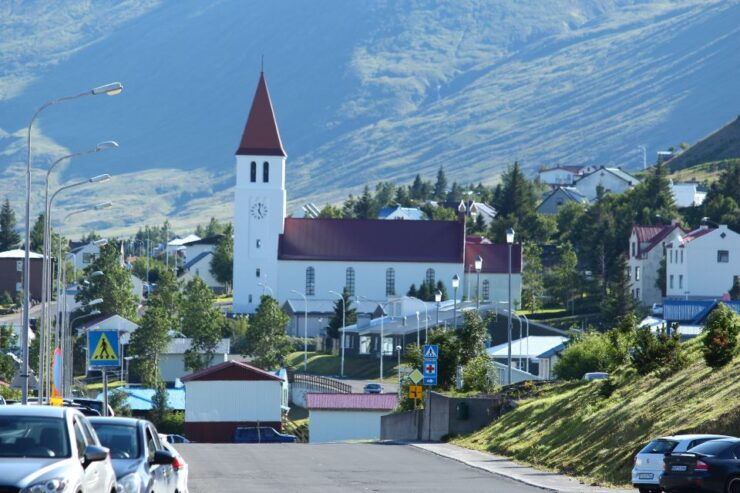 Akureyri: Siglufjörður Four Tunnel Private Day Tour - Tour Booking Details