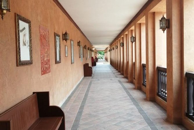 Al Ain City Sightseeing Small Group Day Tour From Dubai - Al Ain Oasis Visit