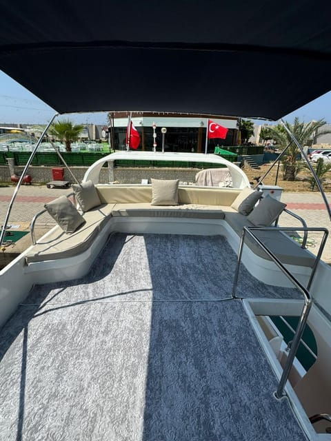 Alanya: 4 Hours Low Priced Luxury VIP Yacht Tour. - Experience Highlights