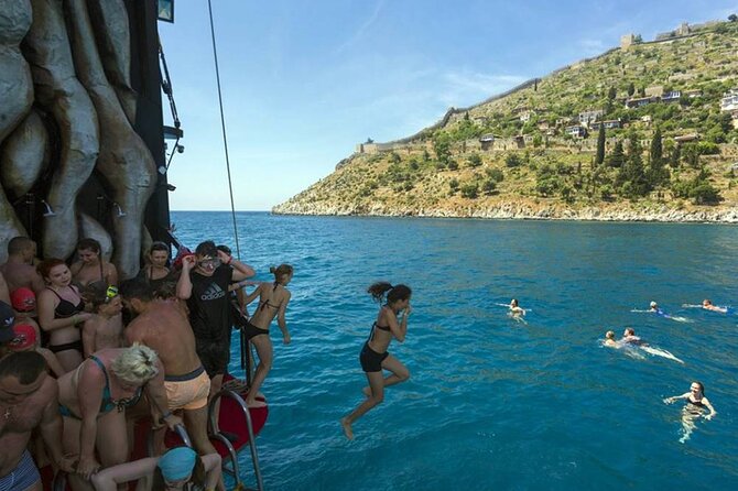 Alanya All Inclusive Pirate Boat Trip With Hotel Transfer - Trip Highlights and Positive Feedback