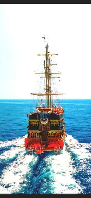 Alanya: Biggest Pirate Boat Tour with Soft Drinks and Lunch - Good To Know