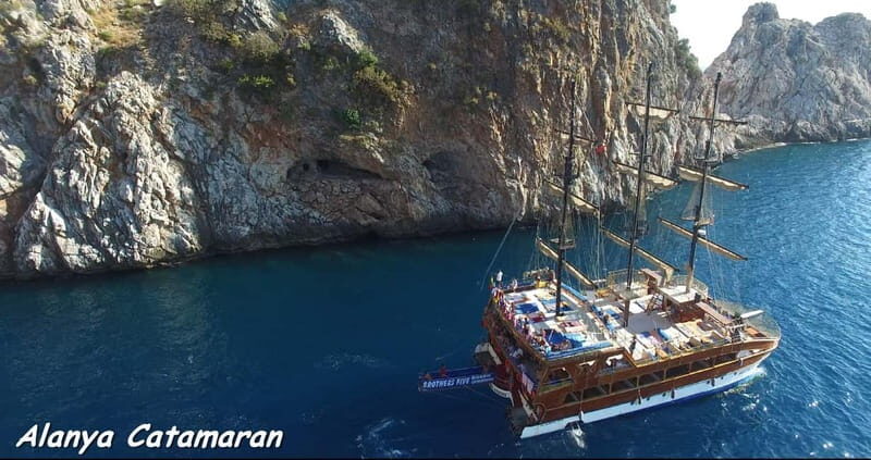 Alanya: Catamaran Boat Trip with Swimming Stops incl Lunch - Good To Know