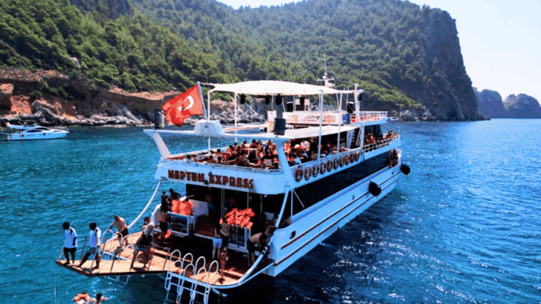 Alanya Coastal Cruise: Sun, Swim & Scenic Views - Why This Tour Works Well