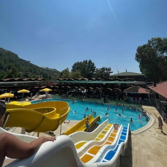 Alanya: Dim Cave, Dim River Tour With Lunch and Fresh Fruits - Who Is This Tour Best For?