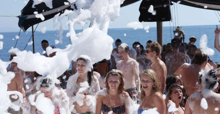 Alanya: Disco Boat Tour With Foam Party and Unlimited Drinks - Activity Details