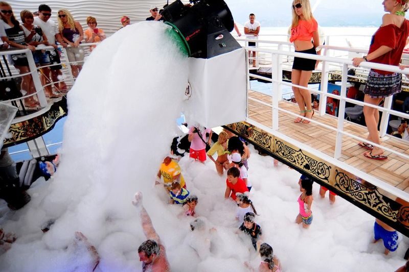 Alanya Full-Day Catamaran Tour with Local Food - Who should book this catamaran trip?