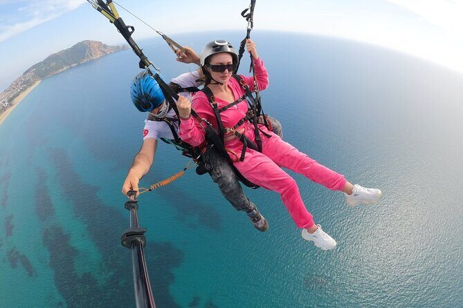 Alanya Paragliding From 700 Meters Full Insurance 25 Minutes - Good To Know