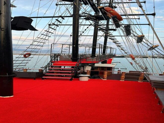 Alanya Pirate Boat Party Foam Party&OptionalAlcoholic Drinks - Included Amenities