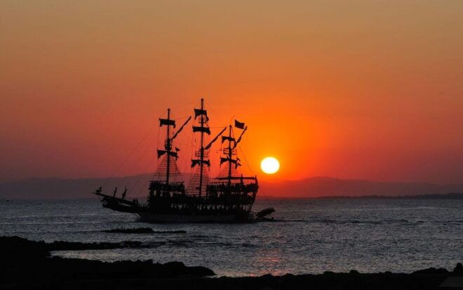 Alanya: Pirate Boat Tour With Lunch and Swimming Stops - Inclusions and Exclusions