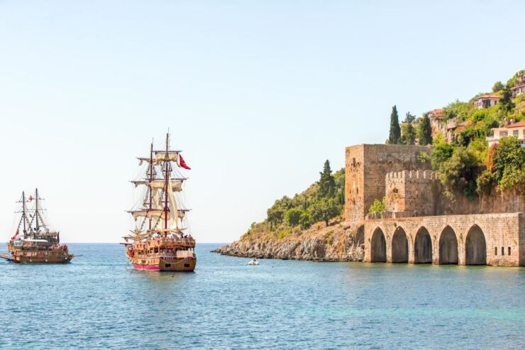 Alanya: Pirate Boat Trip With Lunch and Drinks - Activity Details