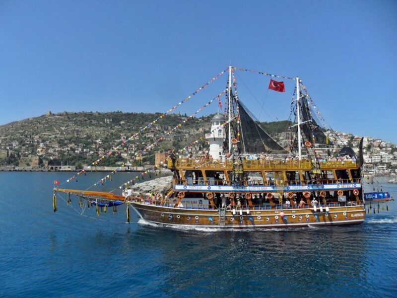 Alanya Pirate Boat Trip with Lunch, Swimming & Foam Party - The Experience in Detail
