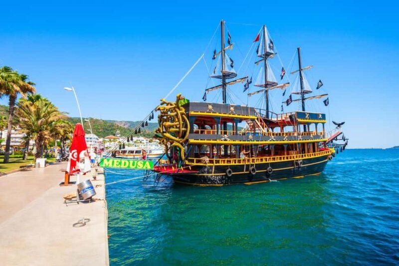 Alanya: Pirate Boat with Foam Party incl. Lunch & Drinks - An Authentic Pirate Adventure Along Alanya’s Coast