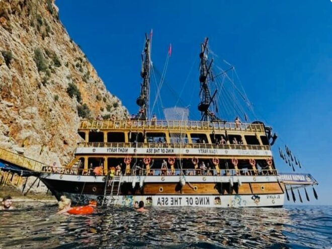 Alanya Pirate Party Cruise: Lunch & Soft Drinks Included - Detailed Itinerary