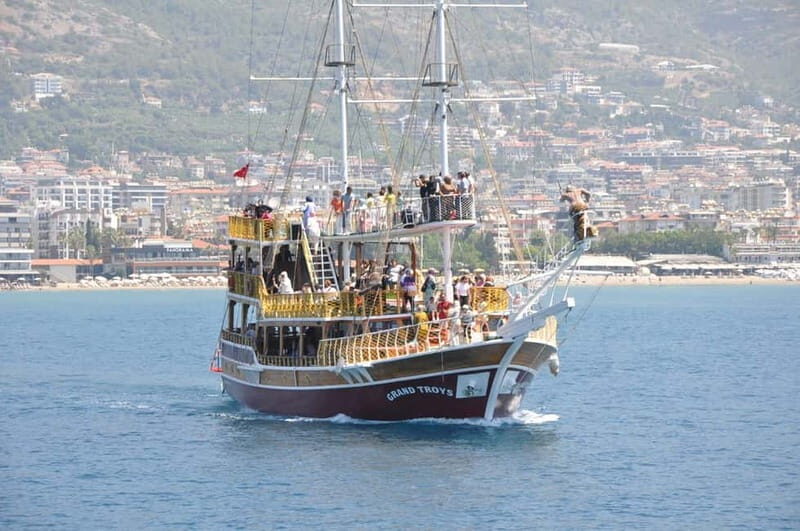 Alanya Relax Boat Tour with Caretta and Dolphin View - Good To Know
